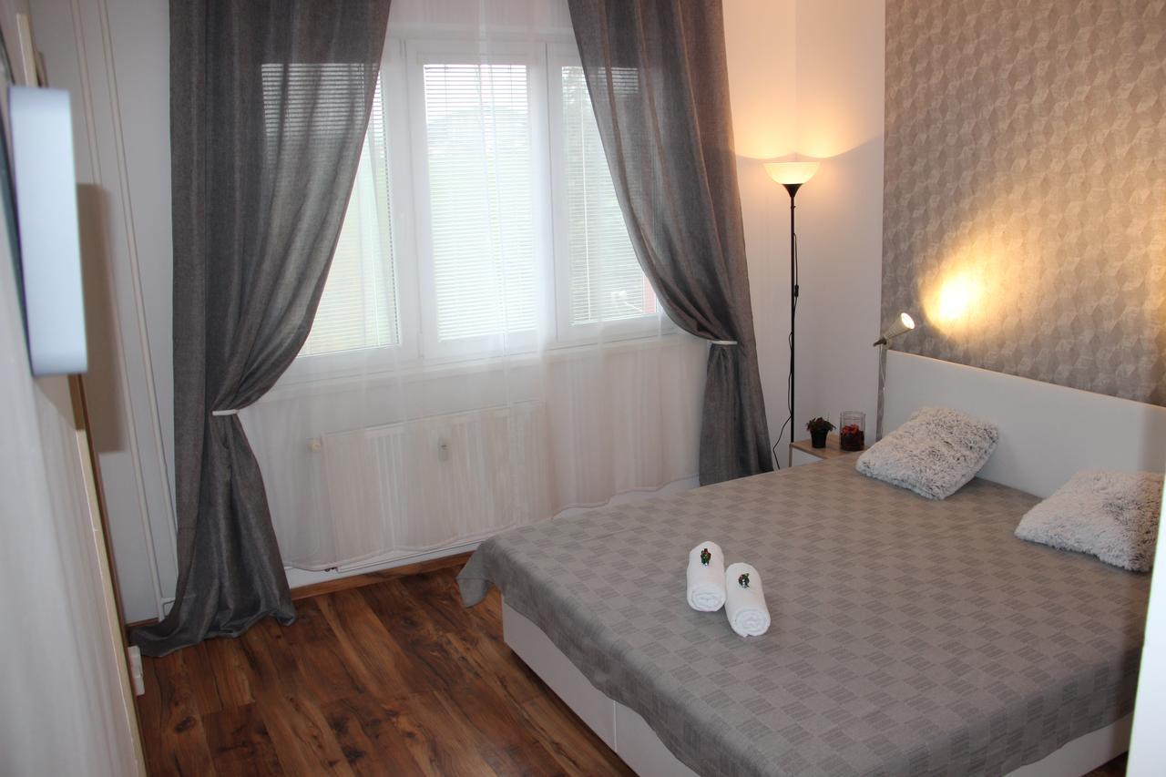 Apartment 3Kk De Luxe Beroun  Exterior photo